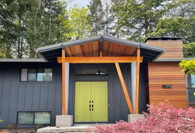 Batu Rainscreen ExoShield Natural Portland Home 3 rev