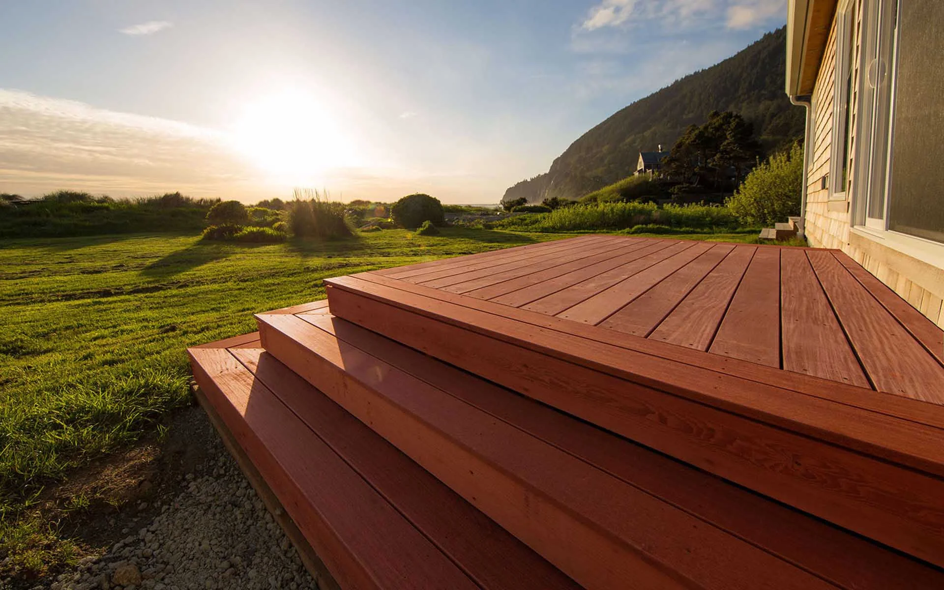 Deck Spacing at the Coast Deck Spacing at the Coast
