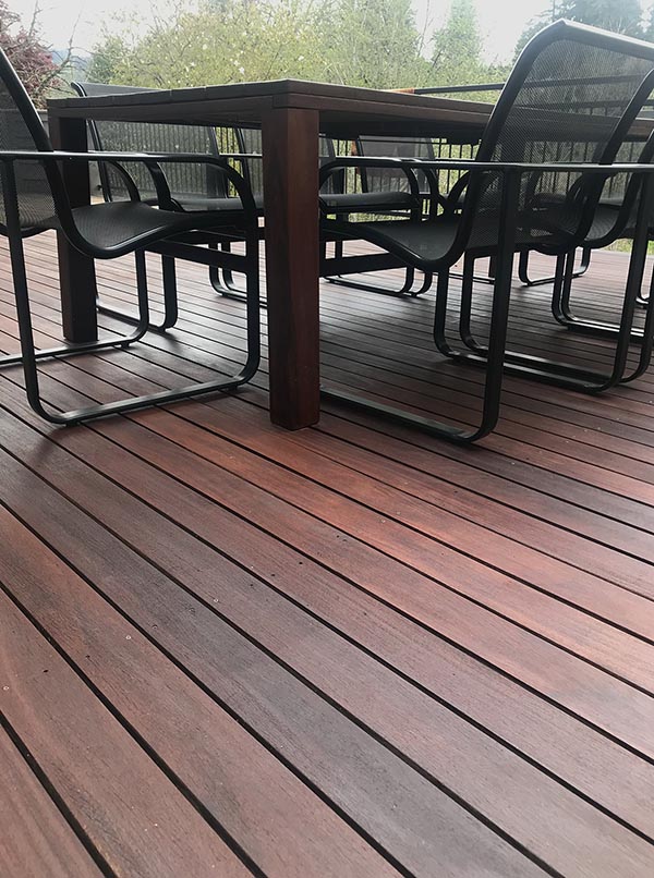 Chicago Deck Staining